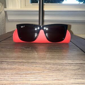 Limited Edition Disney Ray-Ban Black Sunglasses with Vibrant Coral Case